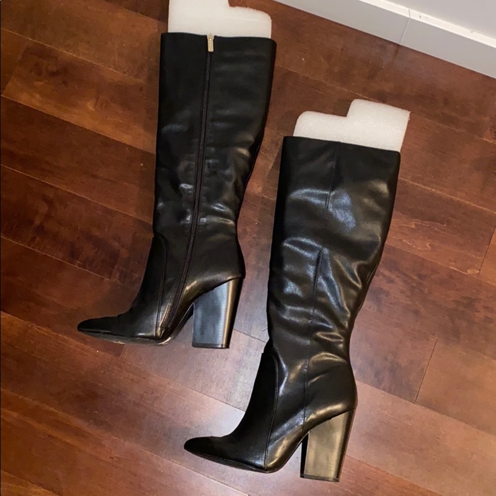 Leather BCBG Generation Boots w/ Thick Heel Sz 9.5